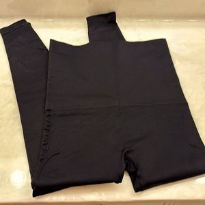 Belly Bandit Mother Tucker leggings